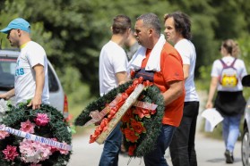 Kosovo: The protest ended with a homage to the dead river in Deçan, where participants placed funeral wreaths and flowers along the river in front of the illegally operating hydropower plant Belaja.